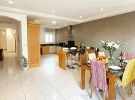 Spacious 4-Bedroom Apartment with Sea View