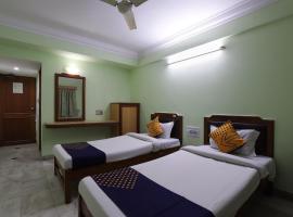 SPOT ON Hotel Hilltop, hotel v destinaci Vadódara