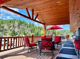 Mountain View Lodge & Cabins