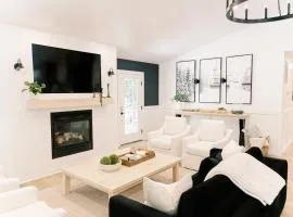Oak & Ember Lodge