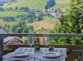 Direkt an Wanderwegen Balkon mit traumhafter Aussicht Sauna im Haus Tiefgarage E-Ladestation