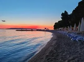 The best location in Makarska,free P, option bikes