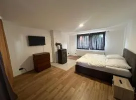 Kaune Apartments Balkon Freies Wlan Kostenlose Parkplätze