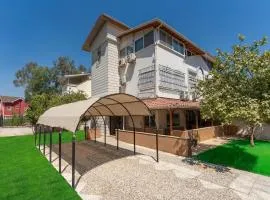 NEAR BY THE LAND OF LEGENDS , ViLLA ROSE