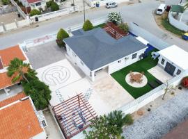 Villa Fina Aruba, vila v destinaci Palm-Eagle Beach