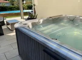 Belle Maison MALOU climatisée calme, piscine, jacuzzi 3km plage Labenne Capbreton