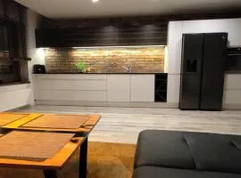 Santa Claus' Loft - Near Market Square with AC