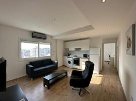 Premium City Center 10th Floor Sky View -Suite 103, Hotel in Nikosia