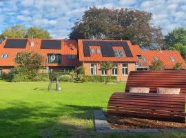 Meine Schule Sehlingen, exklusiver Familien oder Generations-Landurlaub, Treffen mit Freunden, Team-Auszeit, Workation, Sauna, Ruhe & Erholung genießen sowie Niedersachsen, Verden & die Lüneburger Heide entdecken