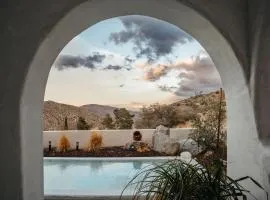 Taj Oasis By The Co-host Company