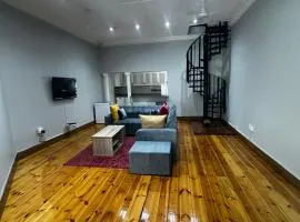 Everly4 Guest Apartment