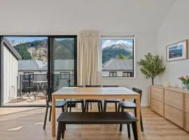 Central Queenstown Residence