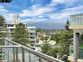 Seaside Apartment with Shared Gym & Sauna