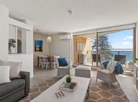 2-Bed Coastal Escape Steps from the Sand