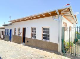 Casa no centro histórico de Diamantina - 80 metros da Vesperata, Hotel in Diamantina