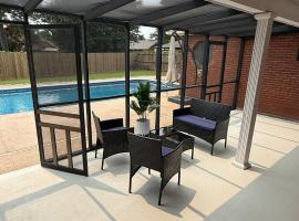 Private Pool Paradise, khách sạn ở Prattville
