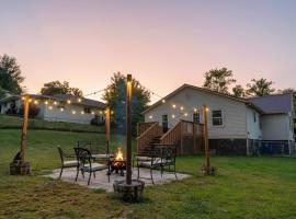 Fern Landing - Modern, Spacious, Firepit, Fully Fenced In Yard, acomoda&ccedil;&atilde;o com cozinha em Chattanooga