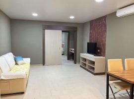 Modern Stay Near Airport & Dining, hotel in Nadi