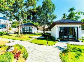 Quang Minh Villa, hotel in Ba Vì