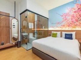 Urbanview Hotel R House Batuaji