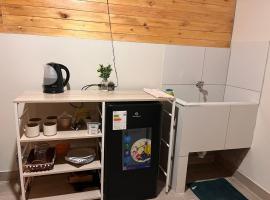 Departamento de 2 dormitorios a 10 minutos del centro, self-catering accommodation sa Chimbote