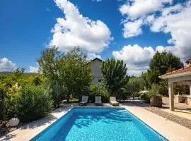 Holiday Home with Pool near Makarsk - Happy Rentals