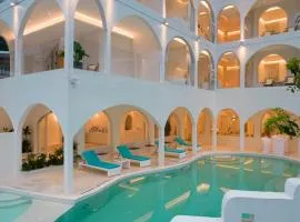 Minos Hotel