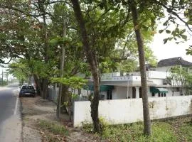 Peyolis Place