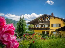 Hotel Garni Zeranka, habitación en casa particular en Ruhpolding