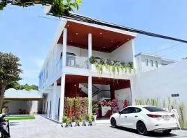 Nắng Mai Hotel