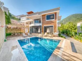 Modern Villa Private Pool 10 min to Kleopatra Beach