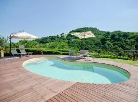 Pet-Friendly Villa with Pool