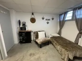 Studio, quiet and secure in ZA