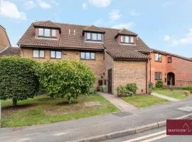 Two Bed Maisonette - Wokingham