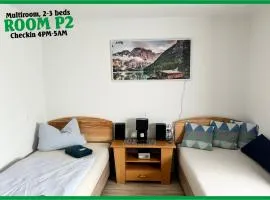 Multi Room P2, 2-3 beds, 15qm, Check-in 4PM till 5AM