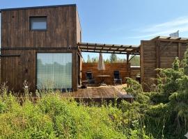 Kadaksalu with sauna hinnas, hotel para golfe em Ruu