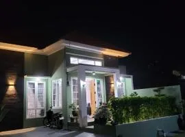 Elvira Guest House By Akasha