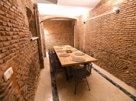 Wonderful House in Atocha, villa in Madrid