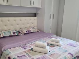 Luxury Property with 1bdm Radauti, hotel in Rădăuţi