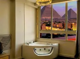 GEM Pyramids & Grand Museum View