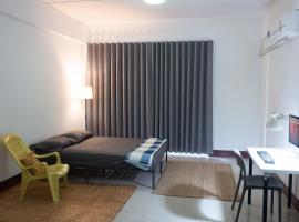 PLPguesthouse2 Mae HOng Son, hotel in Mae Hong Son