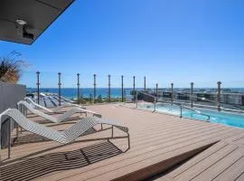 Spacious 2-Bed Apartment in North Fremantle