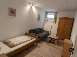 Souterrainwohnung