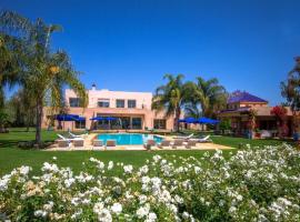 Palais pyar, hôtel à Najem