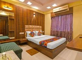 FabHotel Samrat