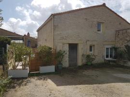 Maison - Charentaise de charme, hotel in Saint-Palais-sur-Mer