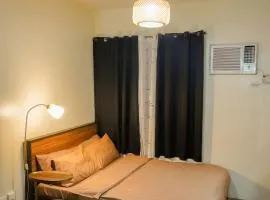 Pause Point - Standford 3 Suites