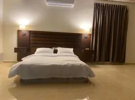Qasir Hotel