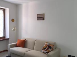 The Lake Stop, hotel in Marone