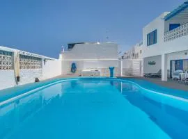 La Santa Surf House